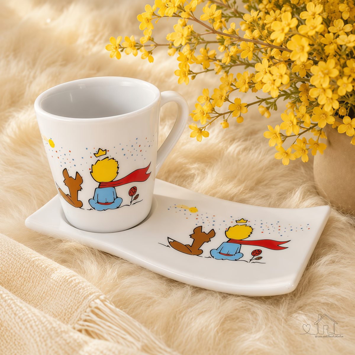Kit Xícara Caneca Porcelana 120ml Café/Chá + Pires Ondulado Pequeno Príncipe