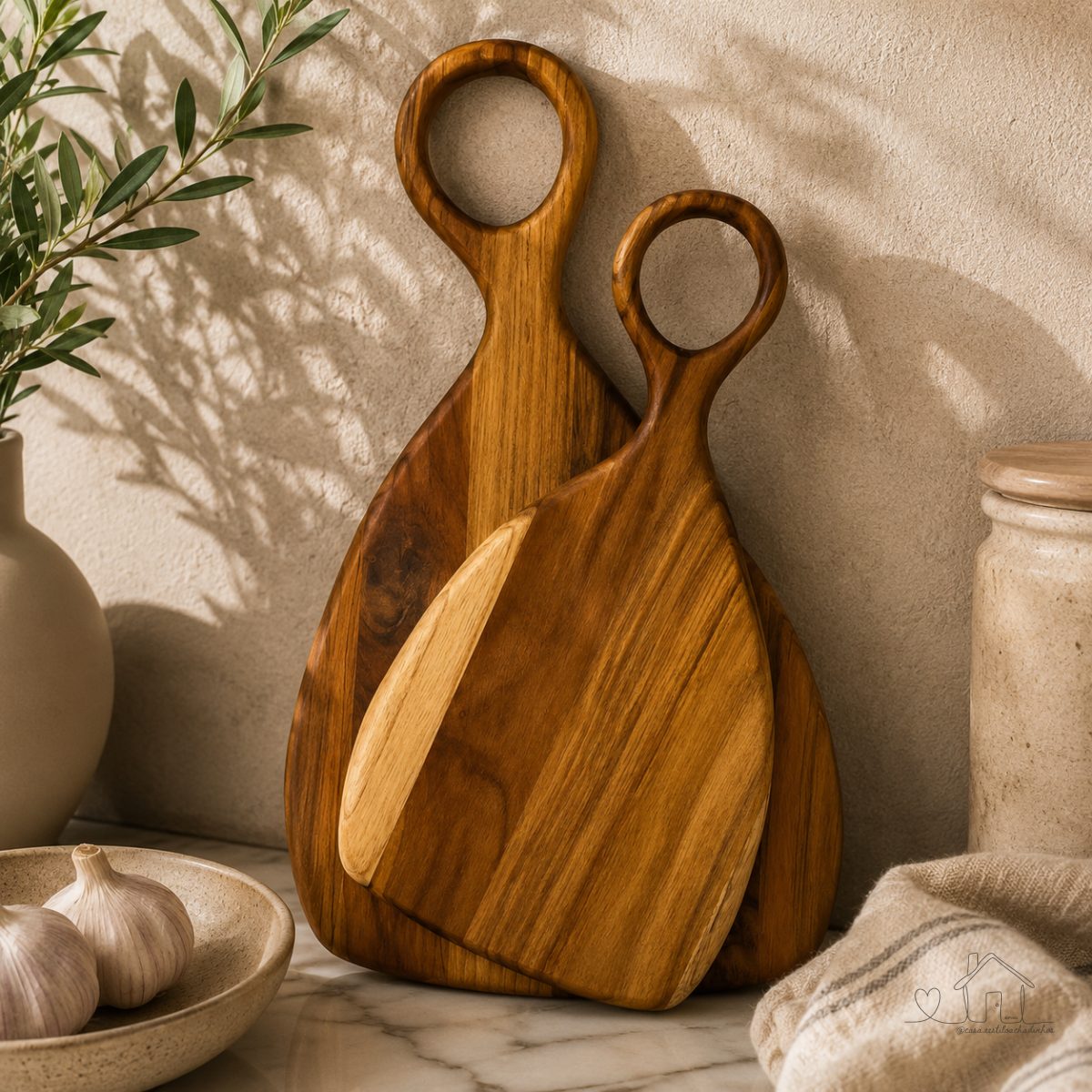 Kit Tábua de Corte Royal Com Cabo Decorar Cozinha Servir e Cortar P e M - Madeira Nobre Premium