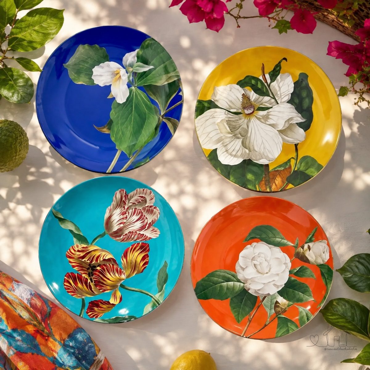 Kit 4 Pratos Sobremesa Porcelana Coloridos Borda Dourada